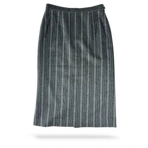 Burberrys' Made In Italy Vintage Wool Herringbone Gray Striped Pencil Skirt‎ Med